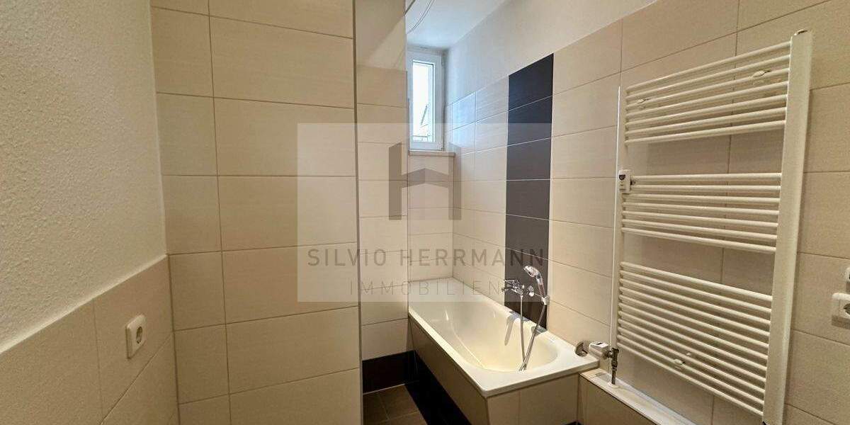 Geräumige 3-Zimmer-Wohnung mit Balkon Im Zentrum 3 zimmer