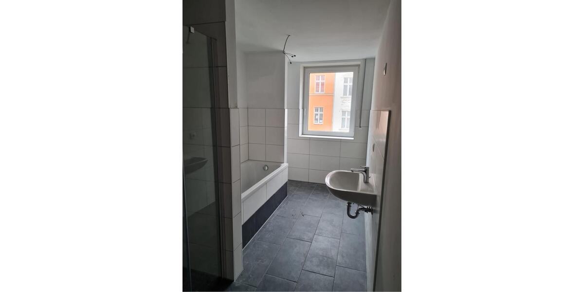 Etagenwohnung Cottbus - 4 Zimmer, 99 m&sup2;, 1.232&euro; | Angebot:26587613