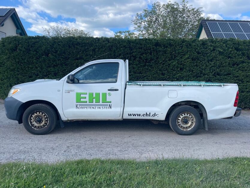 Toyota Hilux 321.520 km 11.970 € Kolkwitz 03099