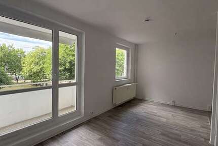 Wohnung zum Mieten in Cottbus 390 € 57.15 m² 3 zimmer