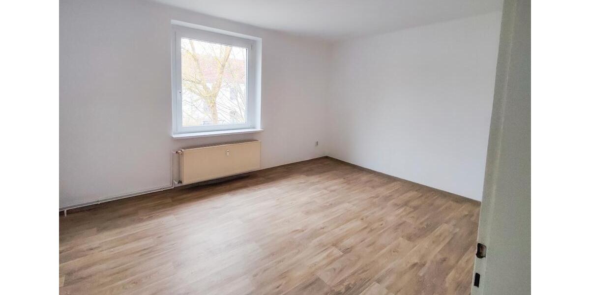 Etagenwohnung Jänschwalde Kolonie - 4 Zimmer, 87 m&sup2;, 434&euro; | Angebot:26129844