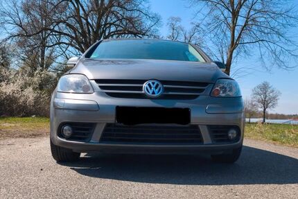 VW Golf Plus 160.000 km 4.900 &euro; Drebkau 03116