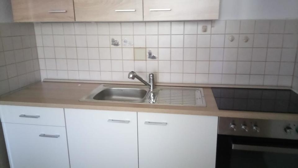 Etagenwohnung Cottbus - 2 Zimmer, 48 m&sup2;, 560&euro; | Angebot:26662767
