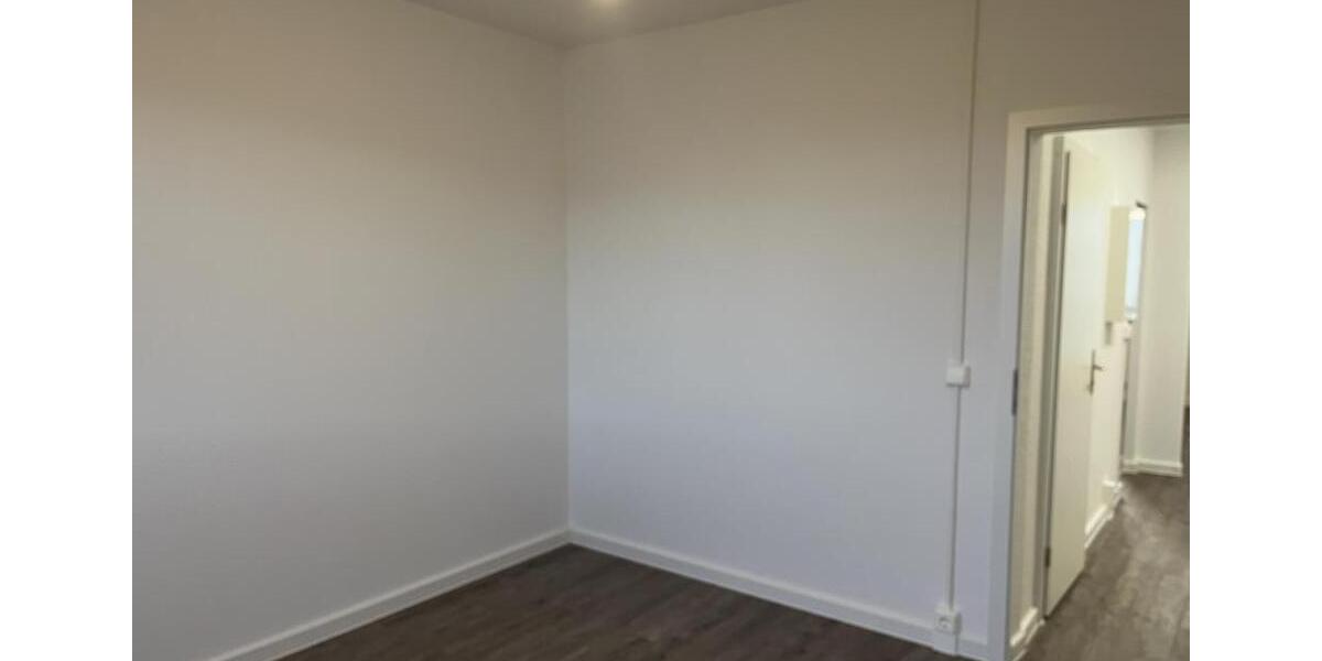 Ab sofort - sanierte 2-Zimmer-Wohnung zu vermieten! 2 zimmer