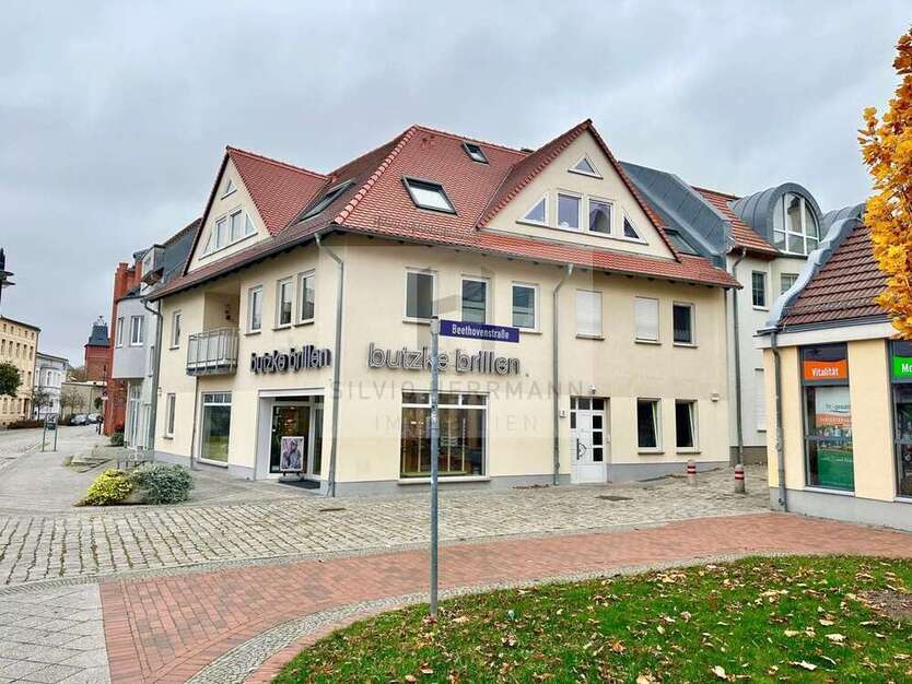 Haus zum Kaufen in Forst (Lausitz) 544.000 € 380 m²