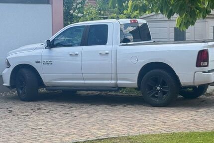 Dodge RAM 246.120 km 26.800 &euro; Calau 03205