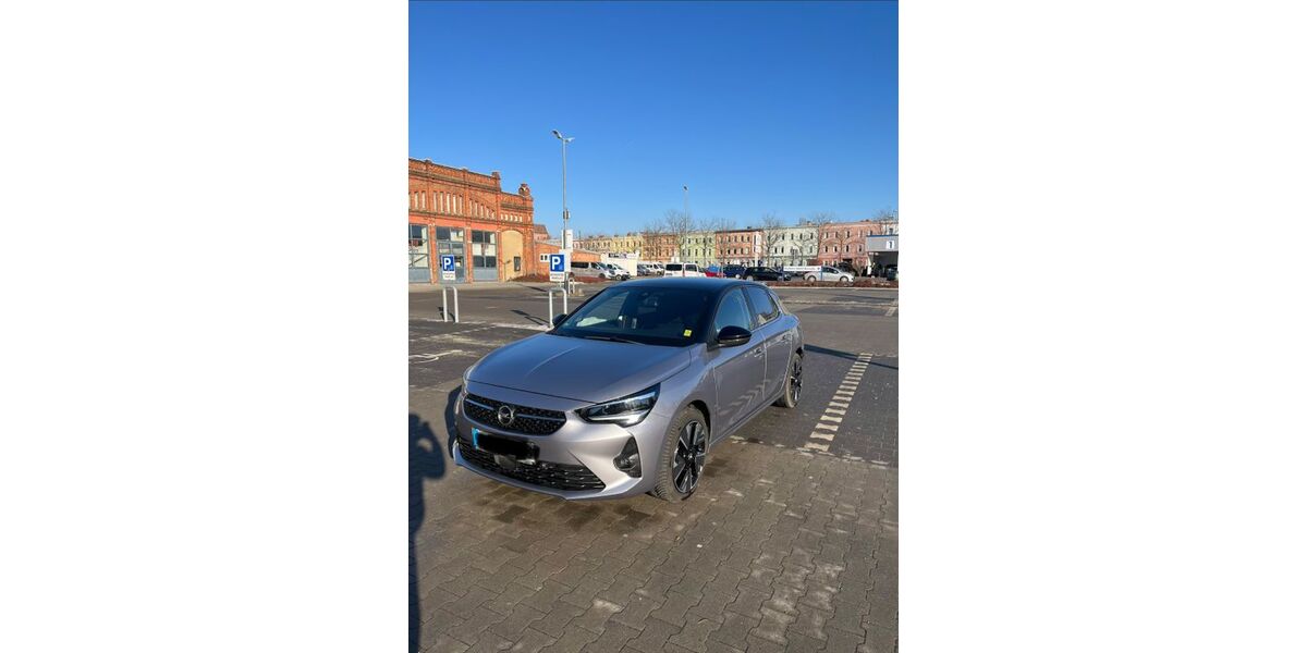 Opel Corsa 30.200 km 15.000 &euro; Cottbus 03050