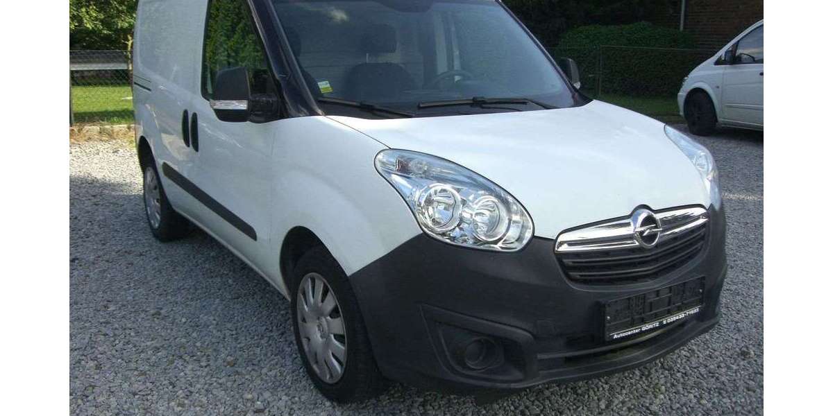 Opel Combo 56.000 km 8.489 &euro; Vetschau 03226