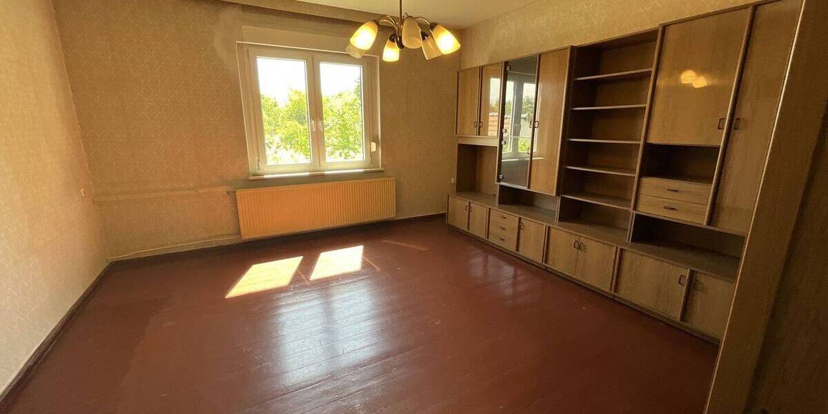 Doppelhaushälfte Cottbus Schmellwitz - 7 Zimmer, 198 m&sup2;, 250.000&euro; | Angebot:25743702