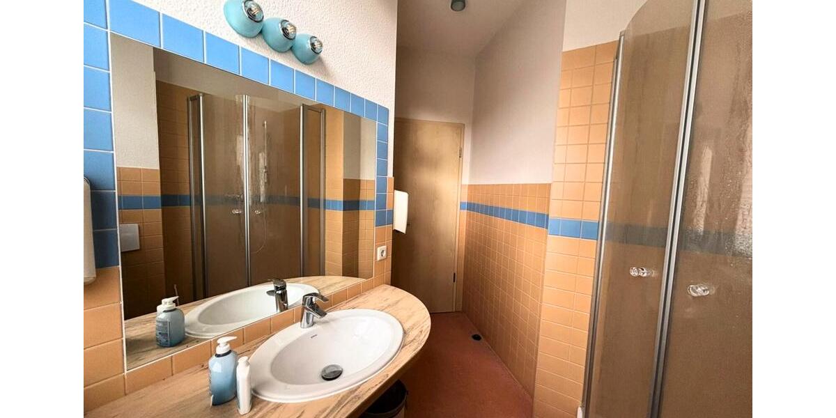 Große Praxis-Einheit direkt am MUL-CT zu vermieten! zimmer