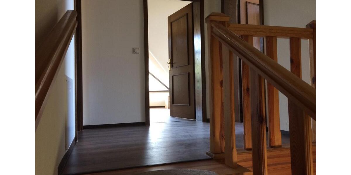 Doppelhaushälfte Kolkwitz - 3 Zimmer, 129 m&sup2;, 900&euro; | Angebot:25172162