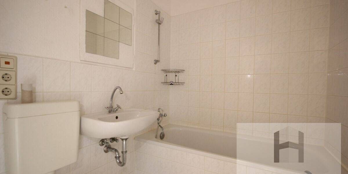 Wohn- und Geschäftshaus am Altmarkt 1 zimmer