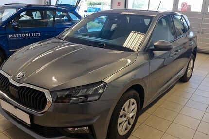 Skoda Fabia 29.625 km 15.421 € Döbern 03159