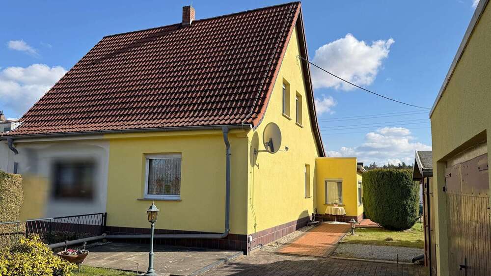 Einfamilienhaus Neupetershain - 3 Zimmer, 75 m&sup2;, 89.000&euro; | Angebot:26188576