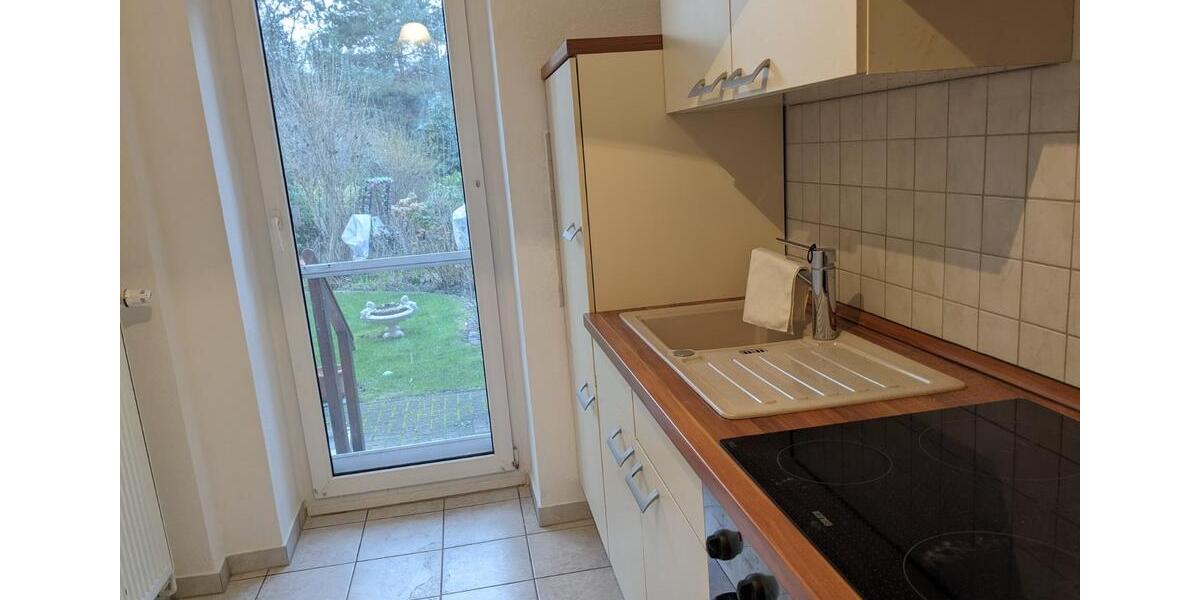 Terrassenwohnung mit Garten, 2-Zimmer, Nähe Staatstheater u Bahnf 2 zimmer