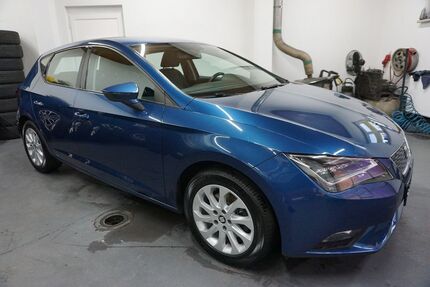 Seat Leon 130.025 km 8.990 &euro; Cottbus 03042