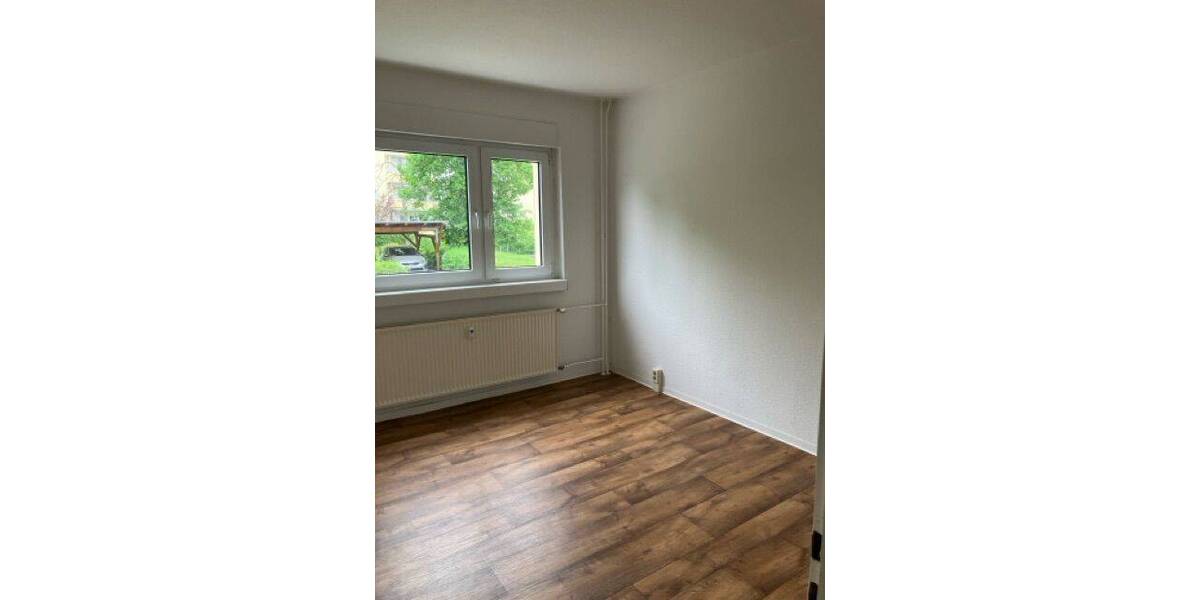 Etagenwohnung Cottbus Sandow - 2 Zimmer, 49 m&sup2;, 383&euro; | Angebot:26862750
