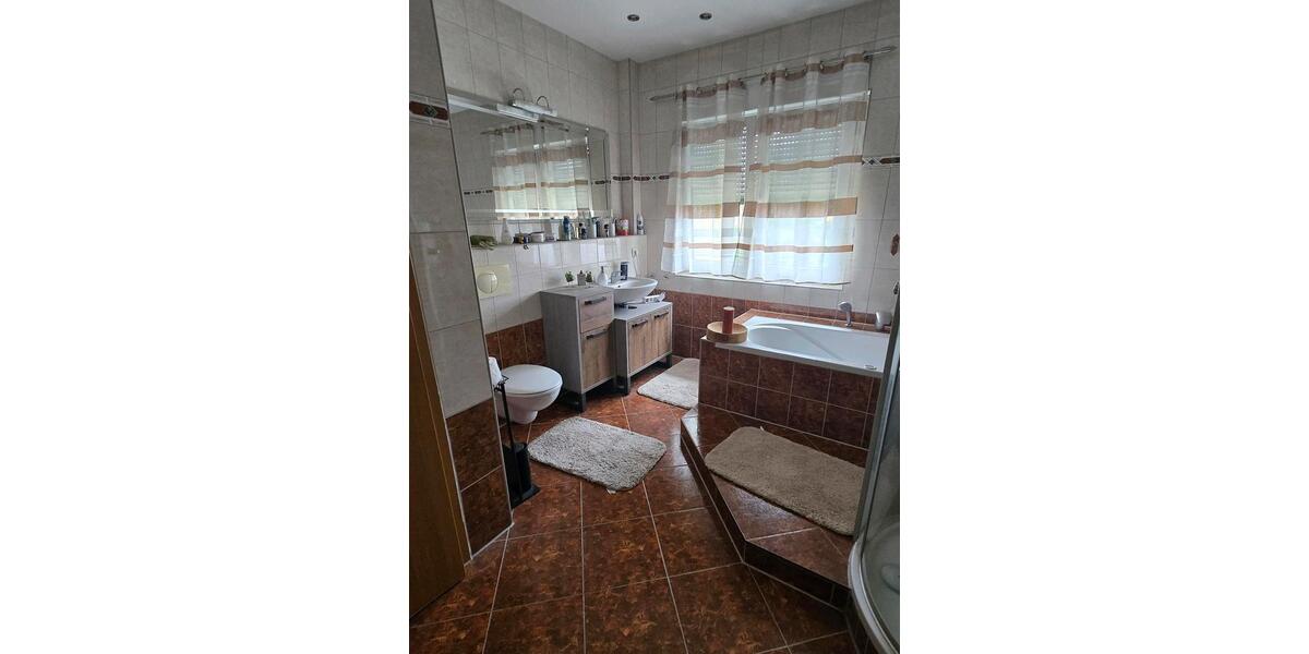 Einfamilienhaus Peitz - 6 Zimmer, 165 m&sup2;, 365.000&euro; | Angebot:22041775