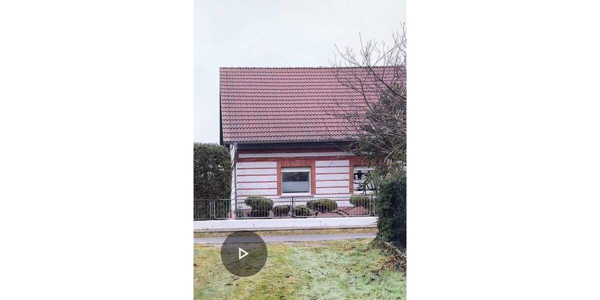 gemütliches Haus mit Nebengebäude und großem Grundstück 6 zimmer