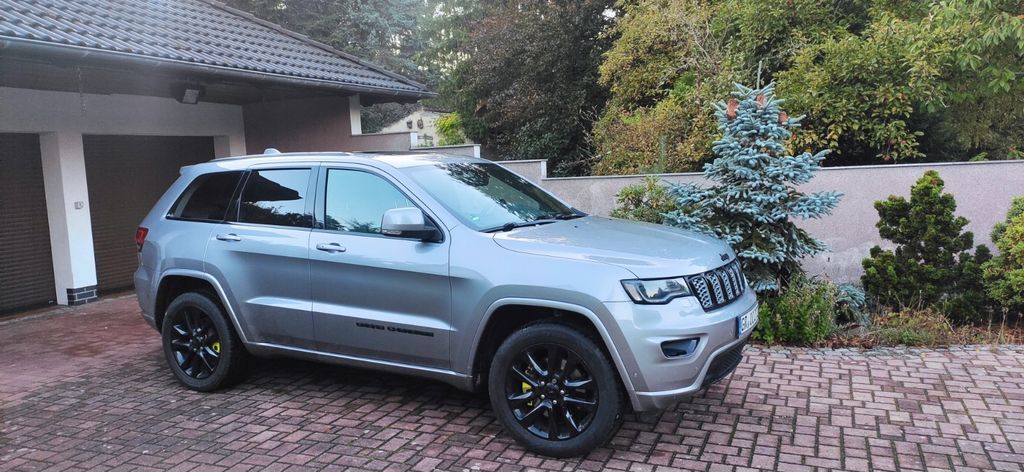 Jeep Grand Cherokee 133.000 km 19.999 € Schleife-Rohne 02959