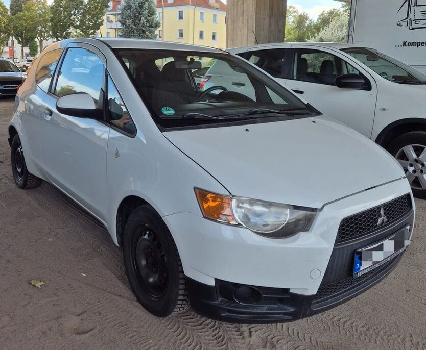 Mitsubishi Colt 109.500 km 2.780 € Cottbus 03050