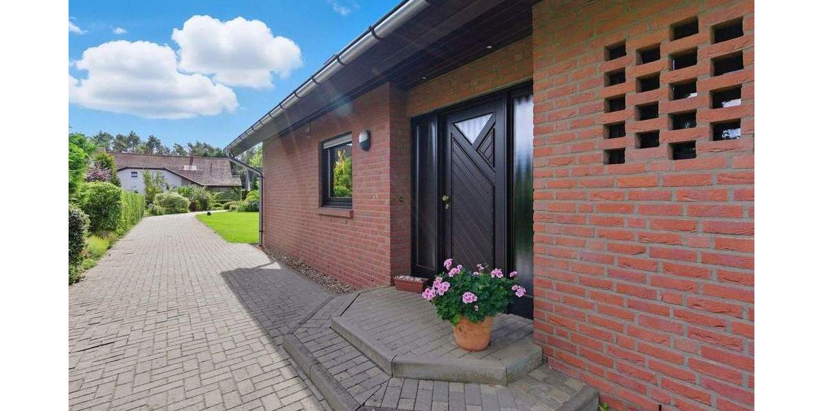 Einfamilienhaus Cottbus Sielow - 7 Zimmer, 200 m&sup2;, 490.000&euro; | Angebot:25686575