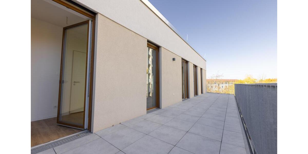 Etagenwohnung Cottbus Sachsendorf - 3 Zimmer, 152 m&sup2;, 1.987&euro; | Angebot:25962650