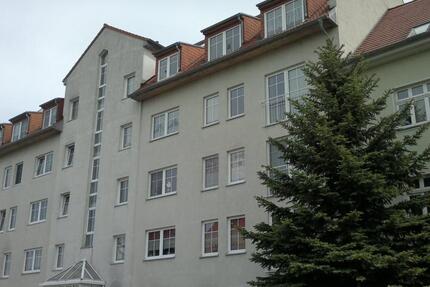 Wohnung Forst (Lausitz) - 2 Zimmer, 48 m&sup2;, 295&euro; | Angebot:25305007