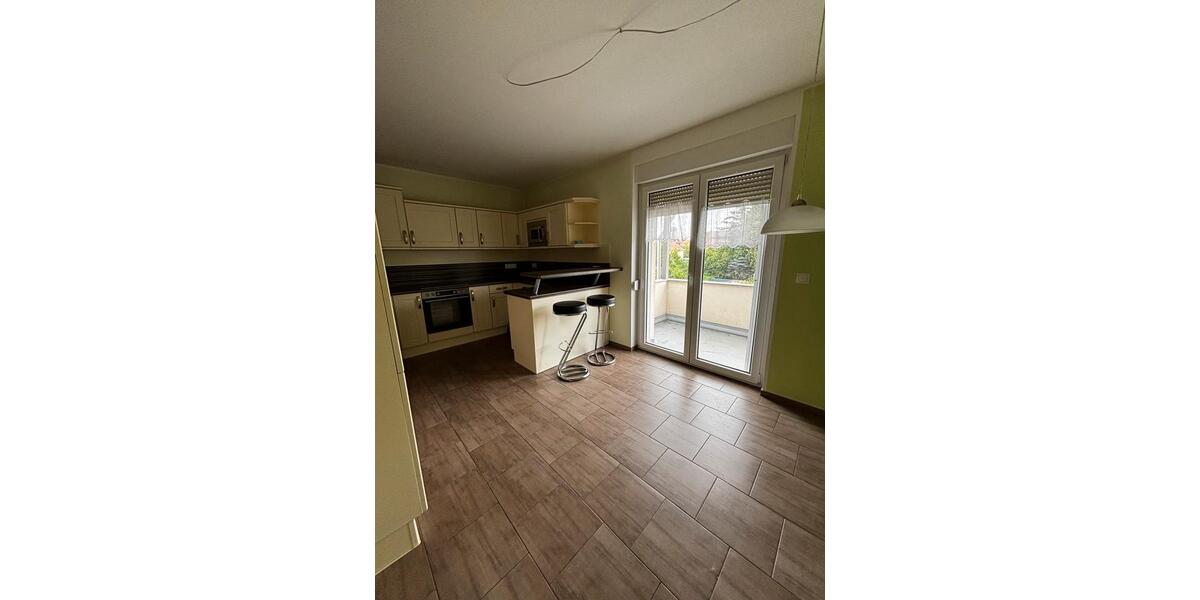 Etagenwohnung Cottbus Sachsendorf - 4 Zimmer, 111 m&sup2;, 350.000&euro; | Angebot:27049118