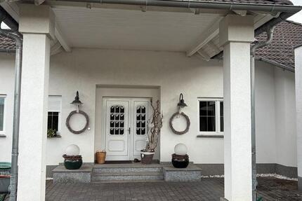 Haus Cottbus Sielow - 10 Zimmer, 309 m&sup2;, 498.000&euro; | Angebot:22922314