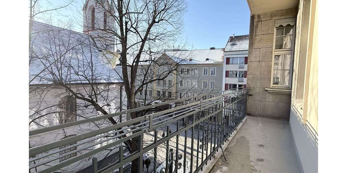 Etagenwohnung Cottbus Brunschwig - 4 Zimmer, 187 m&sup2;, 1.400&euro; | Angebot:21282560