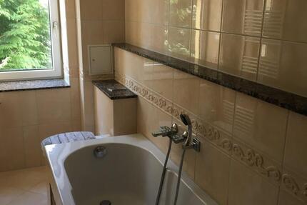 Wohnung Forst (Lausitz) - 5 Zimmer, 108 m&sup2;, 119.000&euro; | Angebot:25898926