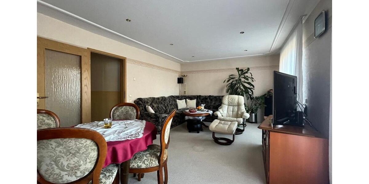 Einfamilienhaus Spremberg - 7 Zimmer, 220 m&sup2;, 259.000&euro; | Angebot:19879375