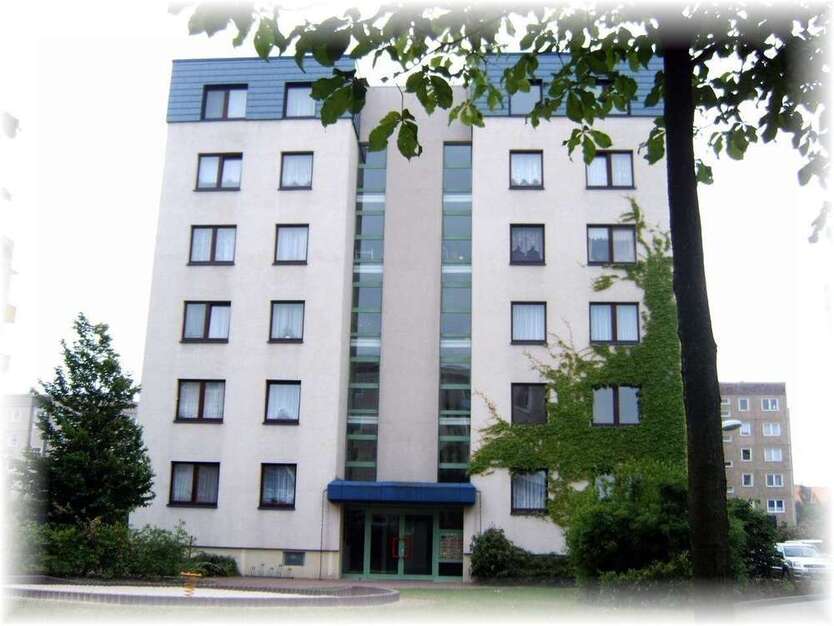 Wohnung zum Kaufen in Cottbus 138.000 € 87.51 m²