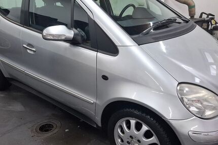 Mercedes-Benz A 170 128.944 km 2.990 € Cottbus 03042