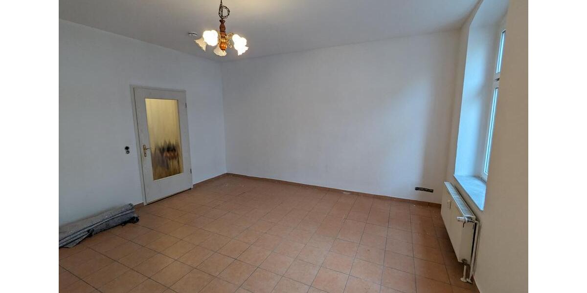 Terrassenwohnung mit Garten, 2-Zimmer, Nähe Staatstheater u Bahnf 2 zimmer