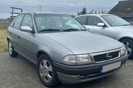 Opel Astra 102.056 km 1.200 &euro; Cottbus 03042