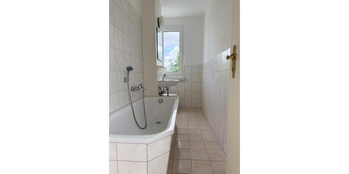 Etagenwohnung Forst (Lausitz) - 2 Zimmer, 46 m&sup2;, 277&euro; | Angebot:21636556