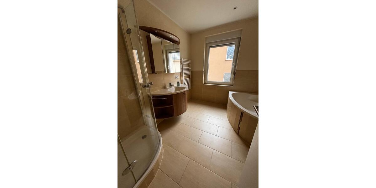 Etagenwohnung Cottbus Sachsendorf - 4 Zimmer, 111 m&sup2;, 350.000&euro; | Angebot:27049118