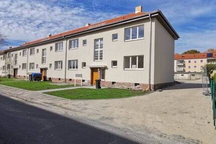 Ideal für Familien und Paare - 4-Raum-Wohnung mit Balkon