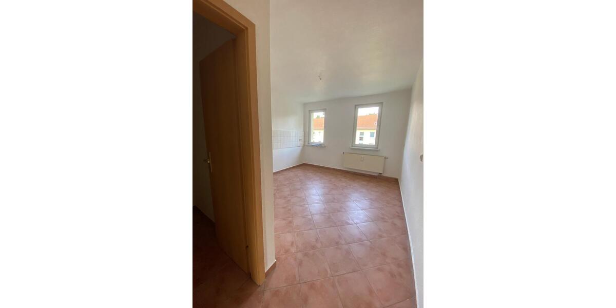 Etagenwohnung Spremberg - 3 Zimmer, 72 m&sup2;, 391&euro; | Angebot:25180148