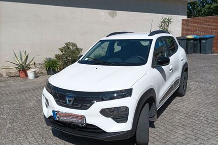 Dacia Spring 26.500 km 7.998 &euro; Großräschen 01983