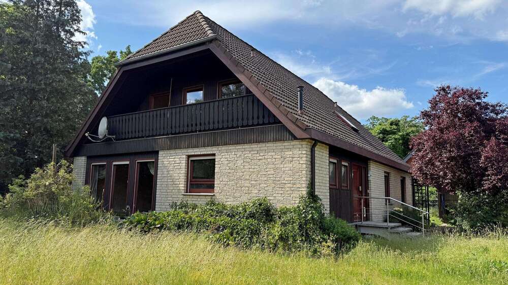 Einfamilienhaus Drebkau - 9 Zimmer, 190 m&sup2;, 235.000&euro; | Angebot:26245558