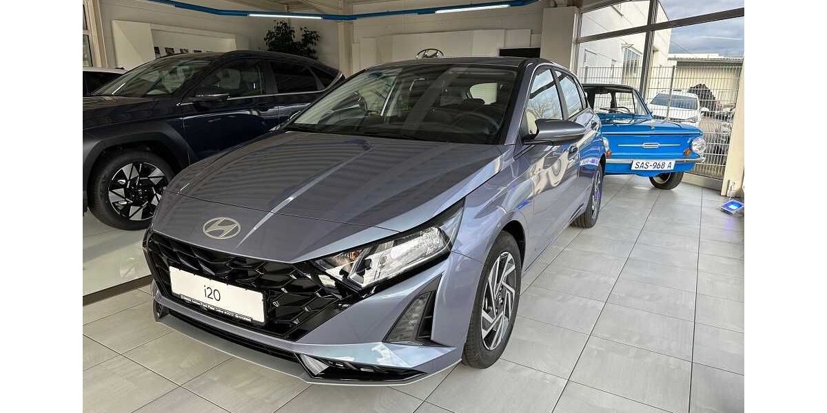 Hyundai i20 11.111 km 18.990 € Cottbus 03051