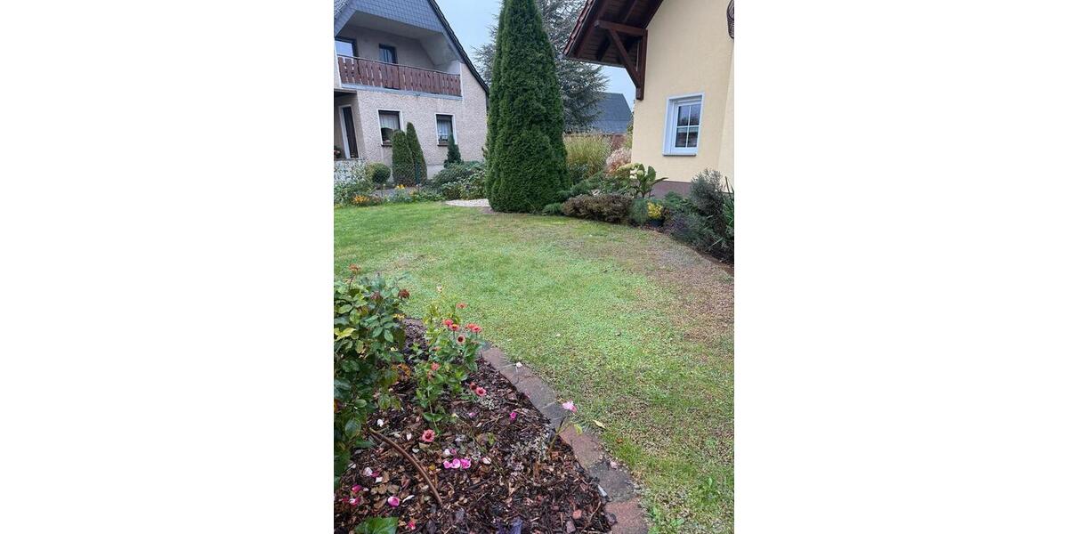 Haus mit Garten und Pool zur Miete 4 zimmer