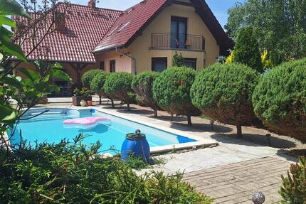 GROSSES MODERNES HAUS MIT SWIMMINGPOOL, PHOTOVOLTAIK, WÄRMEPUMPE zimmer