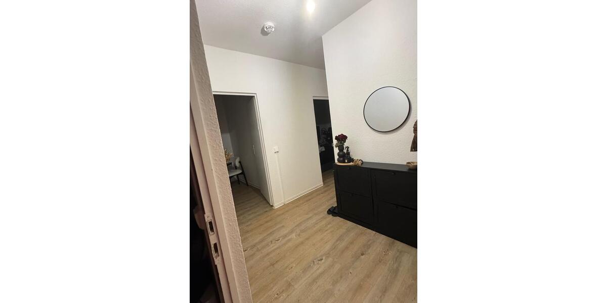 Etagenwohnung Cottbus Brunschwig - 3 Zimmer, 62 m&sup2;, 585&euro; | Angebot:25219494