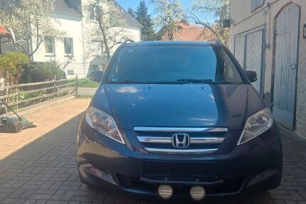 Honda FR-V 141.007 km 2.790 &euro; Forst 03149