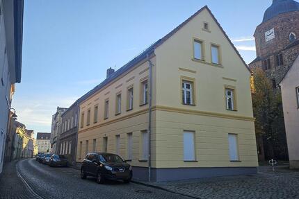 Großzügige und moderne 2-Raum-Wohnung im 2. OG in Vetschau 2 zimmer