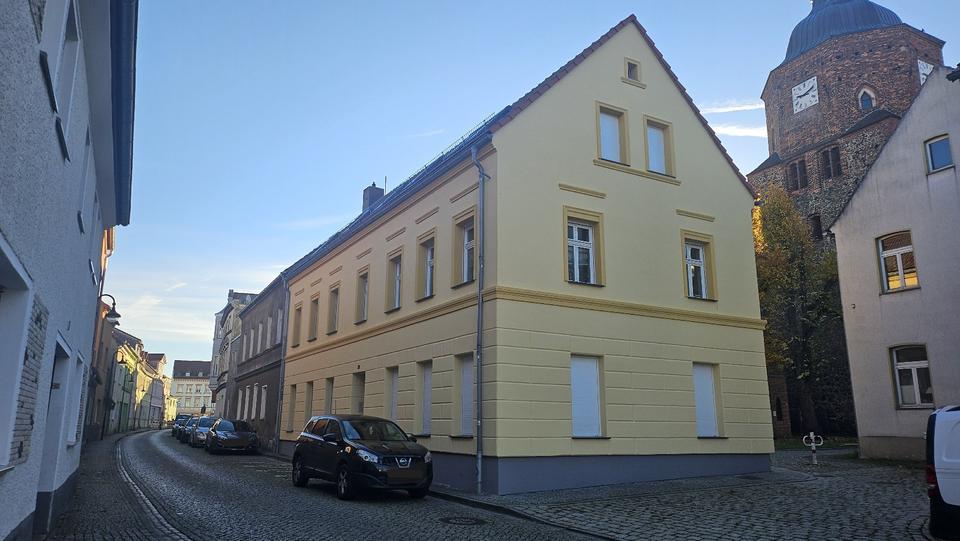 Großzügige und moderne 2-Raum-Wohnung im 2. OG in Vetschau 2 zimmer
